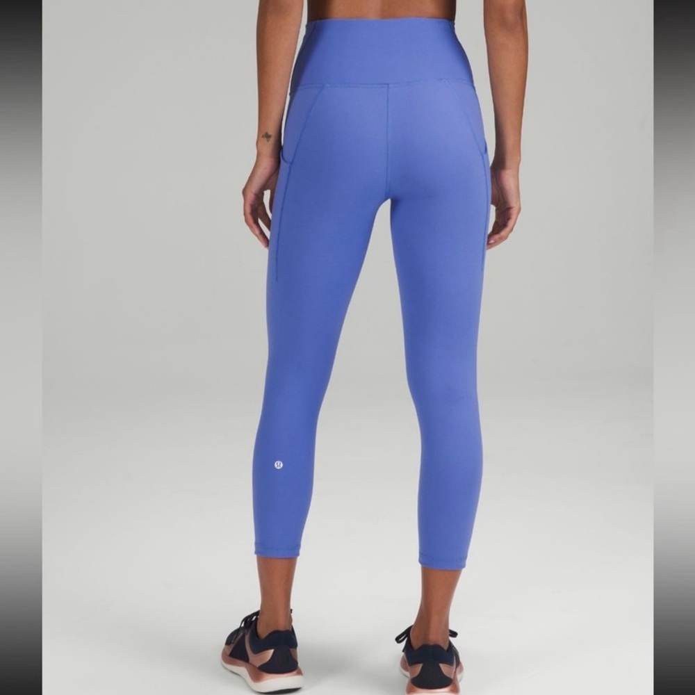 NWT Lululemon Wunder Train High Rise Crop 23”
